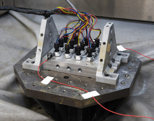 Dernières nouvelles de l'entreprise Quelles sont les normes de test de vibration pour les équipements électroniques?