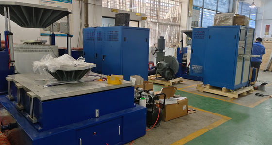 Bon prix Système de vibration à haute fréquence de 3 m x 3 m Tableau pour sous-packages de batteries et grands modules EV en ligne